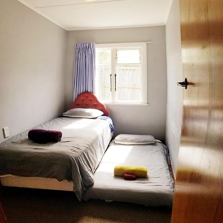 Emma'S Cosy City Hideaway نيلسون الغرفة الصورة